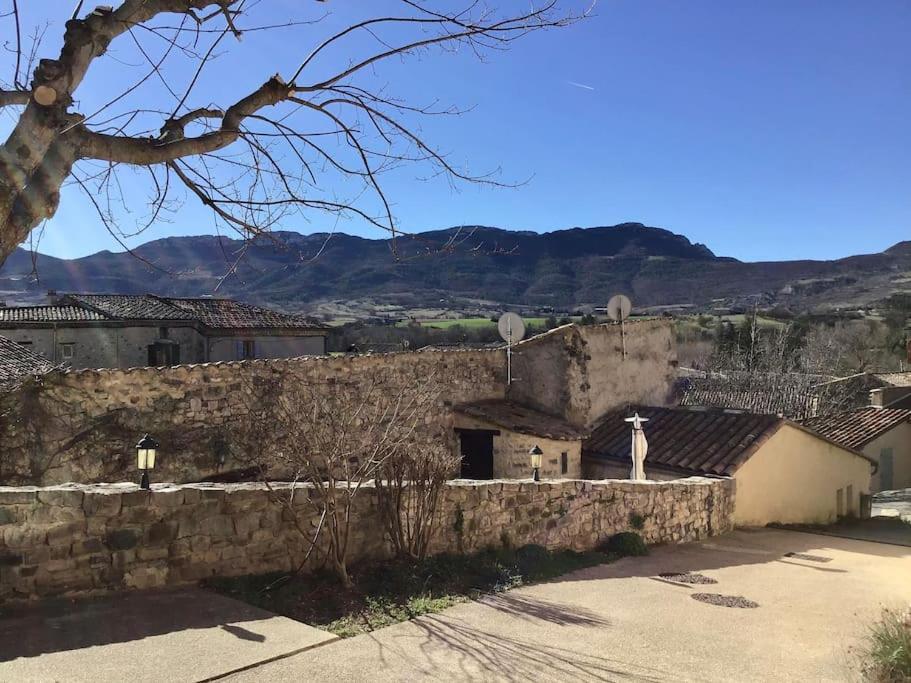 Gite Confortable Village Medieval Sainte-Jalle Baronnies Provencales Dış mekan fotoğraf